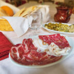 Salame, coppa e conserve